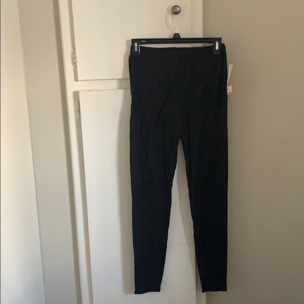 Honey and lace black os leggings
